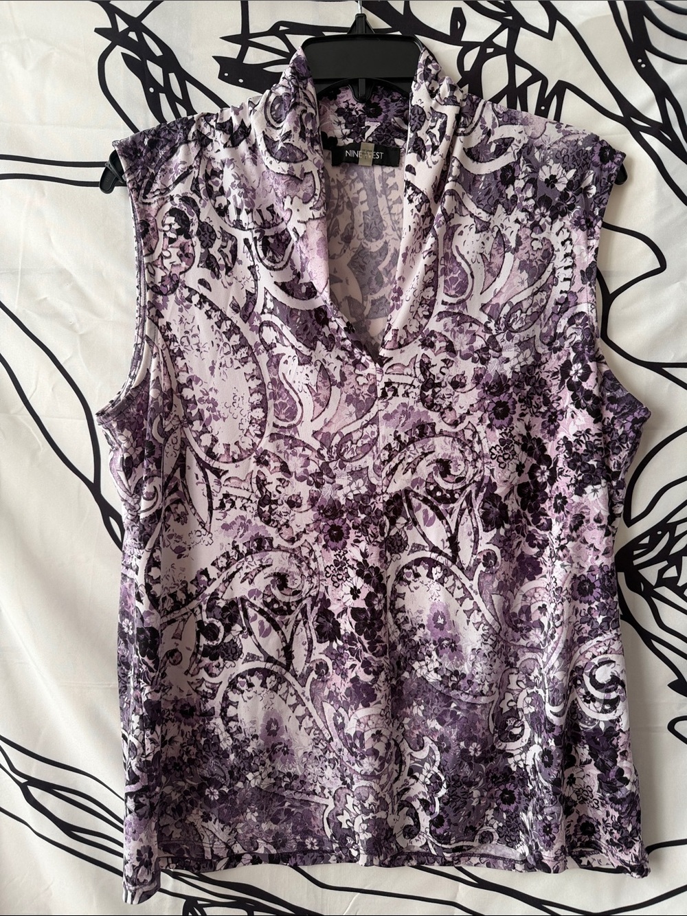 Nine West Purple Floral Print Sleeveless V-Neck Top